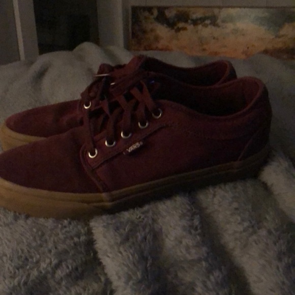 Maroon Vans shoes - Picture 3 of 5